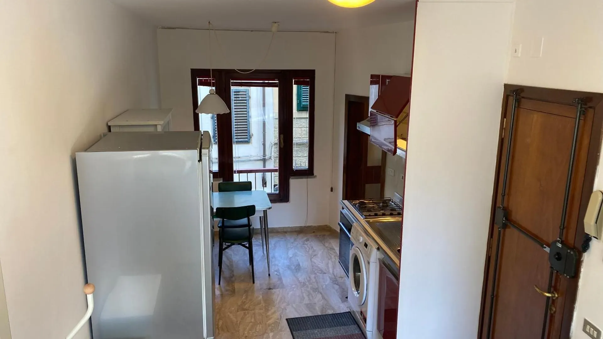 Cozy Apartment With Access To Garden Florença Itália